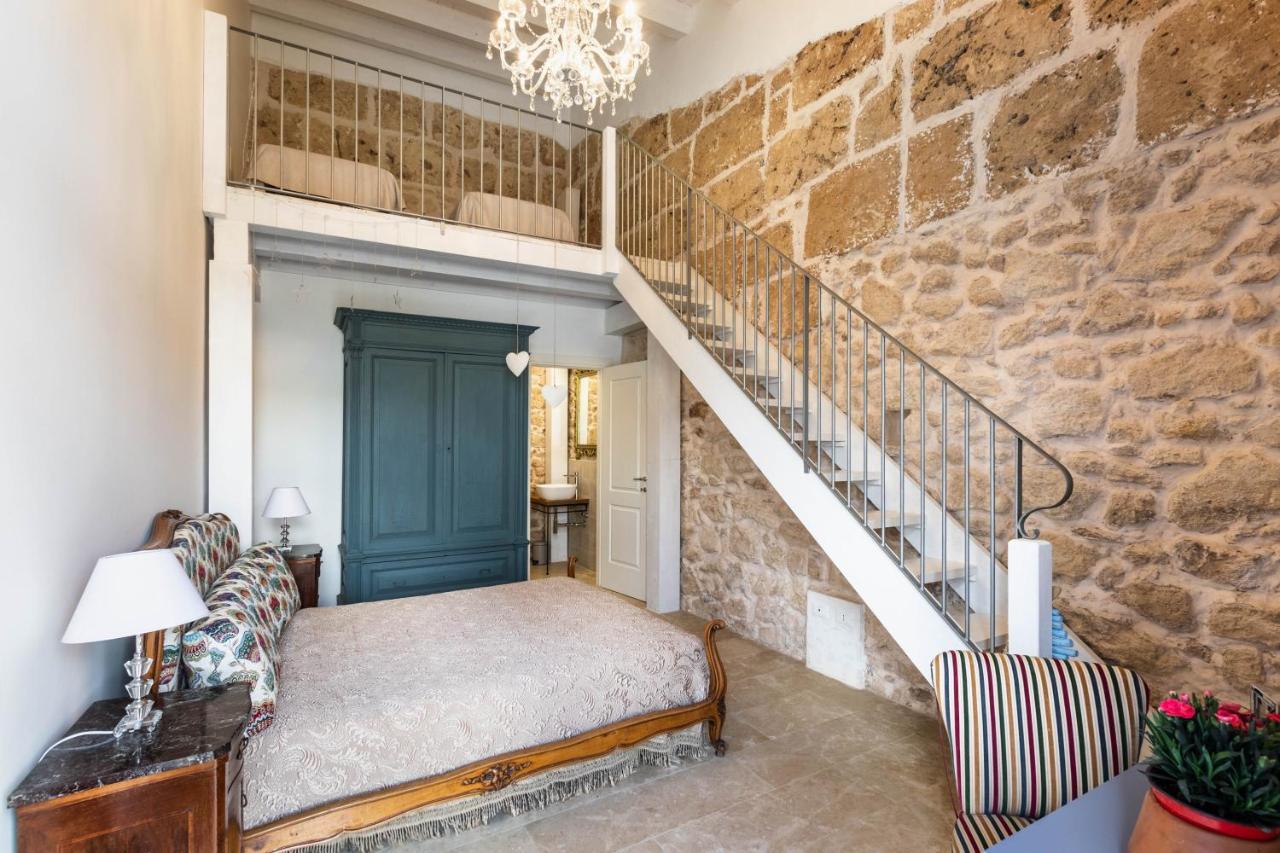 Michael Garden Bed and Breakfast Noto Buitenkant foto